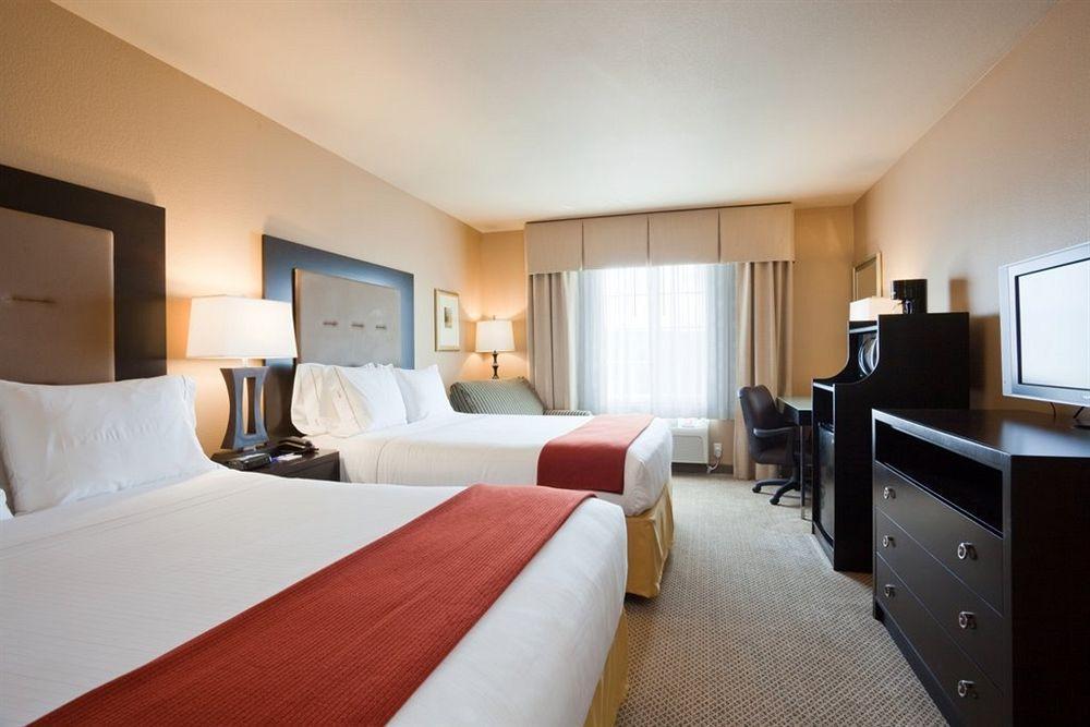 Holiday Inn Express Hotels & Suites Cuero By Ihg Εξωτερικό φωτογραφία
